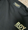 BOY LONDON【范丞丞同款】夏短袖情侶款燙金黑色休閑潮牌T恤N01910 黑色 現(xiàn)貨 M 此款偏大，建議拍小一碼 曬單實(shí)拍圖