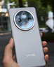 vivo Y300 Pro 續(xù)航滅霸 鈦強(qiáng)大 6500mAh超薄藍(lán)海電池 全等深微四曲屏 SGS五星抗摔認(rèn)證 AI 拍照 手機(jī) 鈦色 12GB+512GB 官方標(biāo)配 曬單實(shí)拍圖