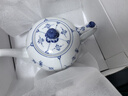 RoyalCopenhagen皇家哥本哈根經(jīng)典手繪平邊唐草一人小茶壺陶瓷水壺750ml 曬單實(shí)拍圖