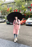 愛(ài)上雨商務(wù)原木手柄大號(hào)長(zhǎng)雨傘定制logo高端抗風(fēng)直桿雙人廣告?zhèn)阌D案字 【商務(wù)必備】16骨閃耀黑-原木柄 曬單實(shí)拍圖