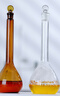 Labshark 玻璃容量瓶 加厚高硼硅 具塞定容瓶 密封定量搖瓶 透明棕色100ml A級可過檢 【透明】500ml 1個 A級可過檢 曬單實拍圖