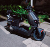立馬電動摩托車開拓者 500里長續(xù)航1000W電機72V38Ah石墨烯電池外賣家用出行智能電瓶車 金屬黑 曬單實拍圖