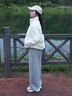 波司登（BOSIDENG）2025新款輕薄羽絨服女短款90絨立領(lǐng)菱格寬松時尚外套B250135326 日輝米|7C94 M 165/88A 體重約125-140斤 曬單實拍圖