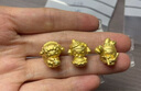 周大生黃金吊墜女足金硬金琺瑯桃花轉(zhuǎn)運(yùn)金珠掛墜送女友生日禮物 足金桃花吊墜-【單吊墜,不含鏈,介意慎拍】 1.30g 曬單實(shí)拍圖
