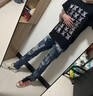 駱森馳（LUOSENCHI）春夏新款D2涂鴉字母牛仔褲男潮牌補(bǔ)丁破洞時(shí)尚修身彈力小腳長(zhǎng)褲子 藍(lán)色 XL 曬單實(shí)拍圖