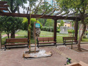 特司悠現(xiàn)代公園椅戶外長椅室外鑄鋁休閑靠背鋁合金花園庭院長條椅子座椅 鐵藝木紋-有靠背-胡桃木色150cm 曬單實(shí)拍圖