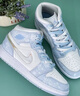 耐克（NIKE）球鞋定制  Air Jordan 1 Mid AJ1冰雪奇緣花卉復(fù)古女子籃球鞋 冰雪奇緣花卉 定制款不支持退1 36  假一賠十 曬單實(shí)拍圖