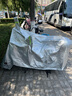 軒沁軒香電動車車衣車罩摩托車防曬防雨罩電瓶車防塵罩踏板自行車雨衣蓋布 L適用車長【1.75m-2m】 曬單實拍圖