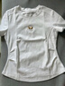 她池圓領(lǐng)T恤2026夏裝新款女裝修身短袖時(shí)尚刺繡正肩收腰上衣 曬單實(shí)拍圖