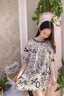 燁聆女士夏季衣服新款2025洋氣上衣長款t恤女遮臀大版短袖大碼女裝 杏色 重工燙鉆輕薄涼爽 X31 L 【建議 110-140斤】 曬單實拍圖