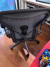 赫曼米勒（HERMAN MILLER）AERON電腦椅人體工學(xué)椅辦公椅升降扶手透氣面料 中號石墨色 曬單實拍圖
