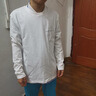 真維斯（Jeanswest）白色打底衫男2025新款春秋重磅純棉內(nèi)搭上衣學(xué)生圓領(lǐng)長(zhǎng)袖T恤男士 白色(自由筆尖胸標(biāo)) M (170) (30天質(zhì)量問題全額退) 曬單實(shí)拍圖