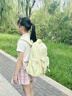 陌迪書包女生高中超大容量中學(xué)生初中生小學(xué)生4-6年級(jí)減負(fù)護(hù)脊雙肩包 嫩芽綠【送小月亮掛件】 曬單實(shí)拍圖
