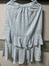 moussy 女裝新品森系碎花不規(guī)則荷葉邊半身裙女028HSZ30-1521 015花紋白色 S 00001 曬單實拍圖