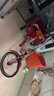 永久老年腳蹬三輪車(chē)?yán)先四_踏腳踩自行單車(chē)人力車(chē)代步拉貨輕便成人 70斗酒紅色-單速單鏈條-液壓減震 曬單實(shí)拍圖