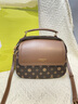 老人頭女士包包女包情人節手提包單肩斜挎包媽媽包輕奢女生女友生日禮物 咖色 曬單實(shí)拍圖