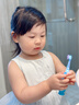 百刷寶貝（brush-baby）寶寶電動(dòng)牙刷0-3歲軟毛防水聲波震動(dòng)兒童嬰兒牙刷小月齡1歲2歲3歲 青色款【1年質(zhì)?！?主機+2刷頭 曬單實(shí)拍圖