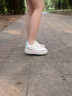 安踏PG7女板鞋秋季新款軟底舒適百搭經(jīng)典拼接潮流時(shí)尚板鞋122538079 象牙白/素霧灰/微蛋白-1 38.5 曬單實(shí)拍圖