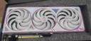 七彩虹（Colorful）RTX 5070 戰(zhàn)斧 Ultra 火神 AD OC 12G顯卡4K游戲電腦臺(tái)式機(jī)2K電競(jìng)光追設(shè)計(jì) DLSS4 GDDR7 RTX 5070 Ultra W OC 12GB 曬單實(shí)拍圖