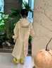 全燕兒童雨衣幼兒園3-6歲小學(xué)生上學(xué)專(zhuān)用連體書(shū)包位男童女童7-12歲 奶糖杏【拉鏈+按扣+大口袋+大書(shū)包位】 4XL【身高145-160cm】 曬單實(shí)拍圖