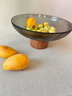 巧丂 果盤(pán)客廳高級感玻璃水果盤(pán)輕奢高顏值零食糖果木底座高腳果盤(pán)子 【煙灰色果盤(pán)】 曬單實(shí)拍圖