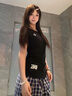LDBE辣妹美式復(fù)古短袖t恤女夏季2025爆款小眾設(shè)計(jì)感顯瘦修身收腰上衣 黑色 XL 【120-130斤】 曬單實(shí)拍圖