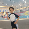 范德安（BALNEAIRE）連體泳衣兒童短袖平角海邊防曬抗氯元氣藍白拼接 260258 曬單實(shí)拍圖