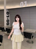 AAISUP白色波點(diǎn)拼接斜肩T恤女2025年夏季簡(jiǎn)約基礎百搭休閑露肩短袖上衣 白色 M 曬單實(shí)拍圖