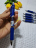 真彩按動(dòng)筆芯黑色中性筆AK35學(xué)生用速干刷題筆黑筆考試專(zhuān)用水性簽字筆教師用辦公文具按壓式碳素水性筆 藍色-6支 送10支筆芯 曬單實(shí)拍圖