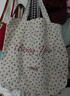 玖怡嘉法式復古碎花包小眾字母單肩帆布包旅行帆布袋春夏款韓國ins布包 復古小碎花包【Keep白色】 曬單實(shí)拍圖