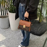 女士包包女包2025年新款單肩斜挎包情人節生日禮物送老婆女友 咖色【專(zhuān)柜禮盒套裝】 曬單實(shí)拍圖