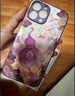 皮殼士 適用蘋果16Promax手機(jī)殼自帶彩繪鏡頭膜全包防摔iphone15時尚花卉葫蘆玻璃輕奢帶手繩高端女款保 彩繪鏡頭膜-新中式花卉葫蘆-淡青色 iPhone 15 Pro 曬單實(shí)拍圖