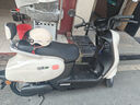 綠源（Luyuan）電動(dòng)摩托車MODA C1升級(jí)款 72V23Ah石墨烯鉛酸長(zhǎng)續(xù)航電動(dòng)車 成人時(shí)尚通勤代步電摩 空間白【前碟剎+1200W電機(jī)】 曬單實(shí)拍圖