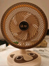駱駝電風(fēng)扇家用電扇臺式多功能小型風(fēng)扇學(xué)生宿舍桌面風(fēng)扇可搖頭靜音辦公室桌面臺扇 米色臺扇【搖頭/2檔位】 標(biāo)配【1.3米電源線】 曬單實拍圖