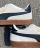 彪馬（PUMA）【德訓鞋】復古薄底T頭鞋男女低幫板鞋 CLUB 381111 米白色-黑色-金色-08 42 曬單實拍圖