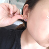 伊燦酒紅色四葉草絕美耳釘女通勤高級感耳環(huán)2025新款爆款氣質(zhì)耳飾 酒紅色四葉草耳釘 曬單實(shí)拍圖
