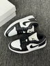 耐克（NIKE）AJ1女子運(yùn)動(dòng)鞋刺繡板鞋 AIR JORDAN 1 LOW DC0774-101 40 曬單實(shí)拍圖