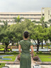 渝鼎福旗袍中國(guó)風(fēng)夏季新中式女士裝連衣裙子收腰中長(zhǎng)款訂婚敬酒禮服媽媽 綠底印花半袖旗袍 S 【80-100斤】 曬單實(shí)拍圖