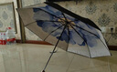 蕉下（beneunder）防紫外線遮陽傘三折雙層黑膠晴雨傘防曬傘BM664藍(lán)鈴 曬單實拍圖
