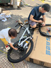 喜德盛山地自行車黑客350 X6鋁合金車架21速變速機(jī)械碟剎 白灰色15.5寸 曬單實(shí)拍圖