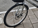 飛鴿（FLYING PIGEON）自行車(chē)成人通勤車(chē)自行車(chē)學(xué)生單車(chē)成人自行車(chē)通勤自行車(chē)城市公路車(chē) 標(biāo)配銀|單速+雙碟剎+充氣胎+禮包 24寸|身高150-170cm 曬單實(shí)拍圖