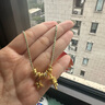 禧福門黃金吊墜六字真言轉(zhuǎn)筒吊墜足金金剛杵掛墜六字箴言撥浪鼓國(guó)風(fēng)送禮 0.55g,六字箴言撥浪鼓吊墜 多退少補(bǔ)，配合金鏈 曬單實(shí)拍圖