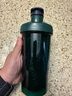 Blender Bottle 搖搖杯運動(dòng)水壺健身水杯 蛋白粉攪拌球奶男士女生大容量塑料杯子 24oz深綠色710ml 0 曬單實(shí)拍圖