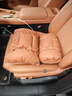 韻載適用凱迪拉克CT5頭枕腰靠XT5XT4/6/XTS/CT6/ATSL汽車(chē)護頸枕腰靠墊 凱迪拉克 【尊貴黑】頭枕 1個(gè) 【常規座椅專(zhuān)用】沖孔透氣 曬單實(shí)拍圖
