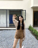 樂(lè)雅秀兩件套裝女夏季鏤空露肩防曬衫+可鹽可甜牛仔背帶褲休閑闊腿短褲 杏色上衣 M 曬單實(shí)拍圖