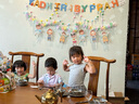TaTanice 生日場(chǎng)景布置手舉牌8個(gè)裝兒童周歲生日裝飾派對拍照道具氛圍布置 曬單實(shí)拍圖