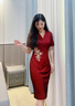 紫魅俏婚禮媽媽裝連衣裙女春夏裝高貴年輕喜婆婆V領(lǐng)氣質(zhì)顯瘦婚宴禮服裙 酒紅色【短袖】 M (建議100斤以下) 曬單實(shí)拍圖