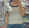 UR2025春季新款女裝時尚撞色拼接修身U型領短袖T恤UWM450033 淺黃色 L 曬單實拍圖