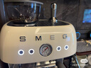 SMEG/斯麥格EGF03意式半自動咖啡機研磨一體式機三合一打奶泡家用復(fù)古官方旗艦店15檔研磨現(xiàn)磨咖啡豆機 奶白色 曬單實拍圖