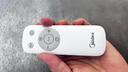 美的（Midea）落地扇 家用風(fēng)扇 落地扇 空氣循環(huán)扇 遙控電扇 臺(tái)式桌面小風(fēng)扇 臺(tái)地兩用換氣扇輕音節(jié)能宿舍臺(tái)扇 【升級(jí)扇葉35cm】SAH35MR 曬單實(shí)拍圖